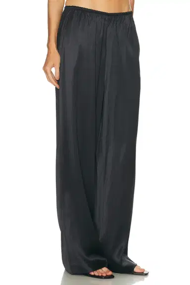 Skims Heavy Stretch Satin Wide Leg Pant | Thumbnail 2