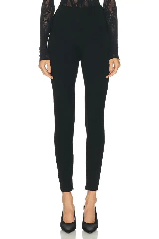 The Essential High Waist Legging