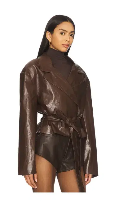 Delfi Eden Trench | Thumbnail 2