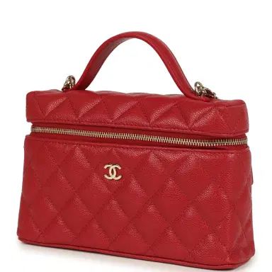 Chanel Chanel Top Handle Long Vanity Case with Chain Red Shiny Caviar Light Gold Hardware | Thumbnail 5 Chanel Chanel Top Handle Long Vanity Case with Chain Red Shiny Caviar Light Gold Hardware | Thumbnail 5