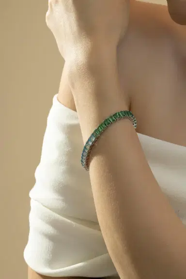 CICADA Tourmaline Aquamarine Line Bracelet | Thumbnail 4