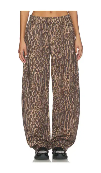 AFRM Ryan Barrel Sweatpant | Thumbnail 1
