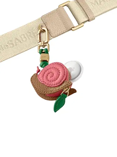 MAISON de SABRÉ Women's The Sabrémoji Garden Bug Charm - Snail | Thumbnail 2