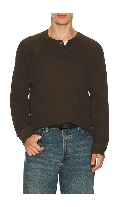 Abaroa Henley