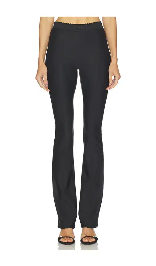 Body Skinny Flare Pant