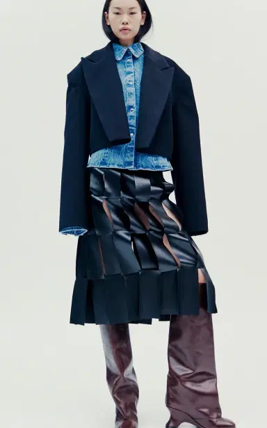 A.W.A.K.E. MODE Double-Layered Woven-Leather Midi Skirt - Black | Thumbnail 2