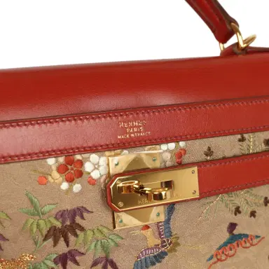 HERMÈS Vintage Hermes "Kimono" Kelly Sellier 32 Brique Box and Embroidered Silk Gold Hardware | Thumbnail 7 HERMÈS Vintage Hermes "Kimono" Kelly Sellier 32 Brique Box and Embroidered Silk Gold Hardware | Thumbnail 7