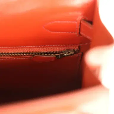 HERMÈS Vintage Hermes "Kimono" Kelly Sellier 32 Brique Box and Embroidered Silk Gold Hardware | Thumbnail 9 HERMÈS Vintage Hermes "Kimono" Kelly Sellier 32 Brique Box and Embroidered Silk Gold Hardware | Thumbnail 9