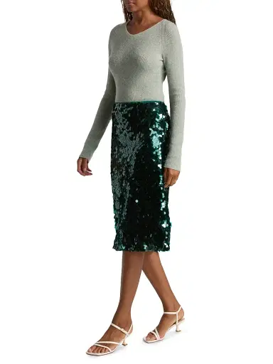 Vince Women's Metallic Rib-Knit V-Neck Sweater | Thumbnail 2 Vince Women's Metallic Rib-Knit V-Neck Sweater | Thumbnail 2