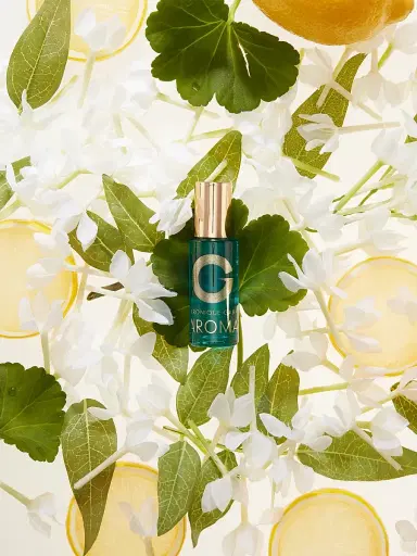 Veronique Gabai Women's Aroma Heart Essential Blend Rollerball | Thumbnail 4 Veronique Gabai Women's Aroma Heart Essential Blend Rollerball | Thumbnail 4