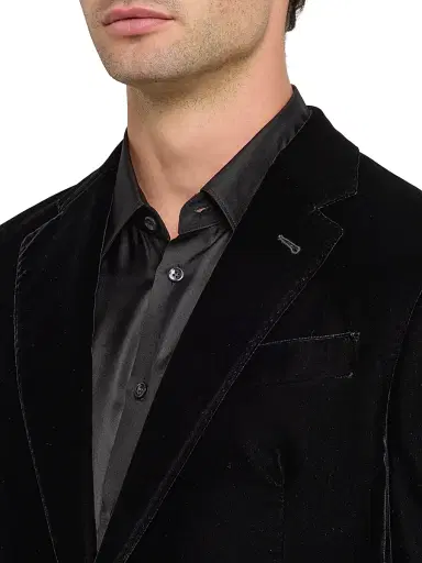 Giorgio Armani Men's Velvet Single-Breasted Dinner Jacket - Black - Size 42 | Thumbnail 5 Giorgio Armani Men's Velvet Single-Breasted Dinner Jacket - Black - Size 42 | Thumbnail 5