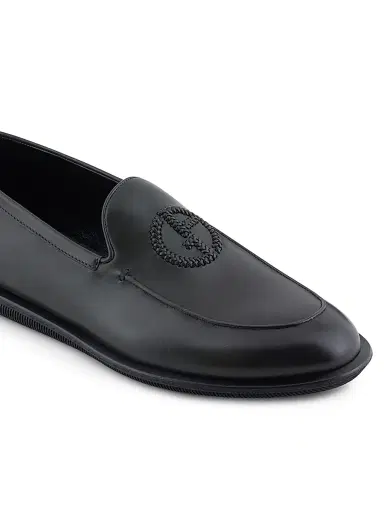 Giorgio Armani Men's Logo Vintage Leather Slip-On Loafers | Thumbnail 6 Giorgio Armani Men's Logo Vintage Leather Slip-On Loafers | Thumbnail 6