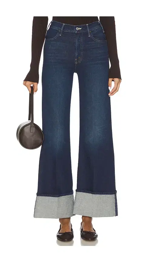 MOTHER The Petite Hustler Roller Sneak Cuff Jeans
