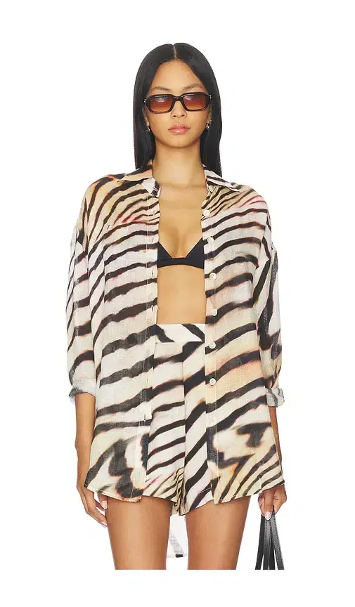 Playa Boyfriend Shirt. - size XS (also