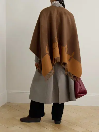 Gucci Fringed Wool And Cashmere-blend Poncho | Thumbnail 3