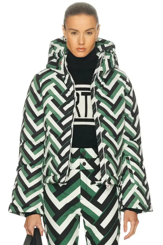 Perfect Moment Polar Flare Ski Jacket III