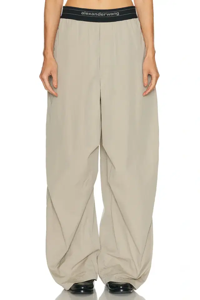 Alexander Wang Mid Rise Pleated Knee Pant