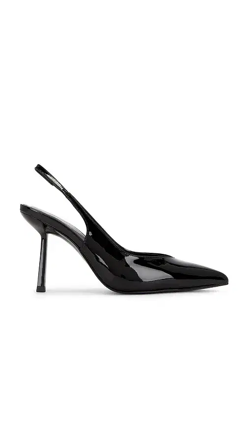 Michael Costello x REVOLVE Raquel Pump