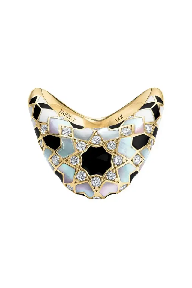 ZAHN-Z Diamond Pearl Big Zaha Secrets Revealed Ring
