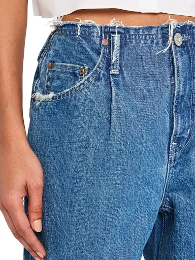 Moussy Vintage Women's Macclenny Frayed Pleated Barrel-Leg Jeans | Thumbnail 5