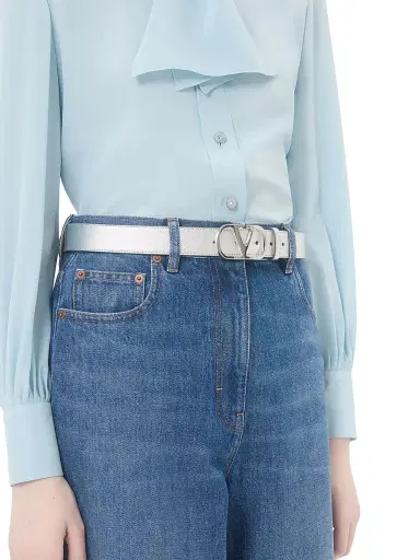Valentino Women's VLogo Signature Belt in Laminated Calfskin | Thumbnail 2