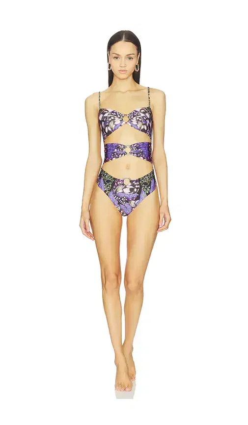 Conga Ambar One Piece