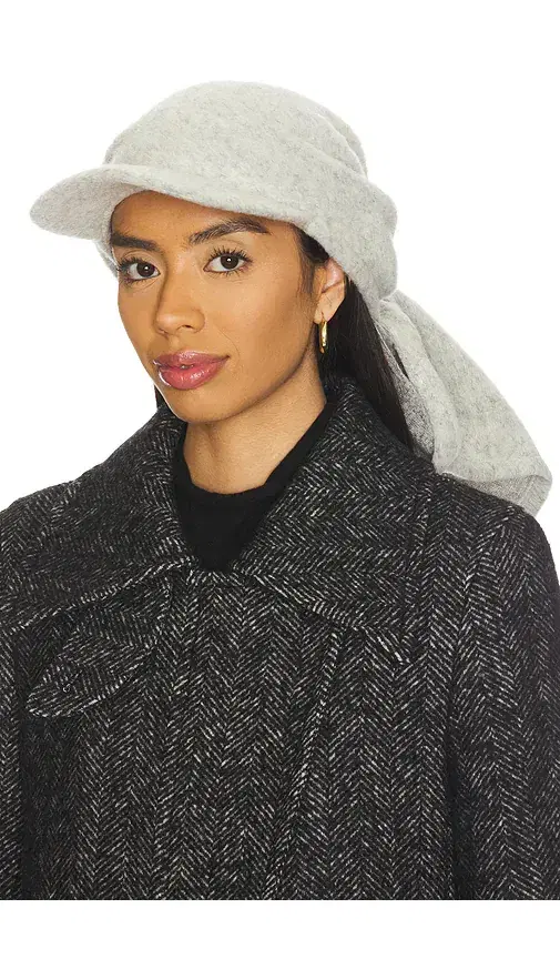 Ruslan Baginskiy Scarf Visor