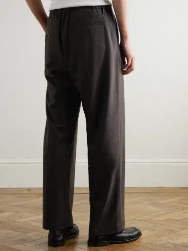 NN07 Kay Straight-Leg Pleated Woven Trousers - Men | Thumbnail 4