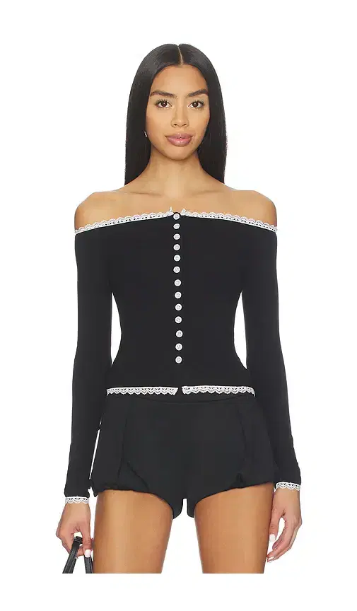 Amelie Teje Alexandra Top