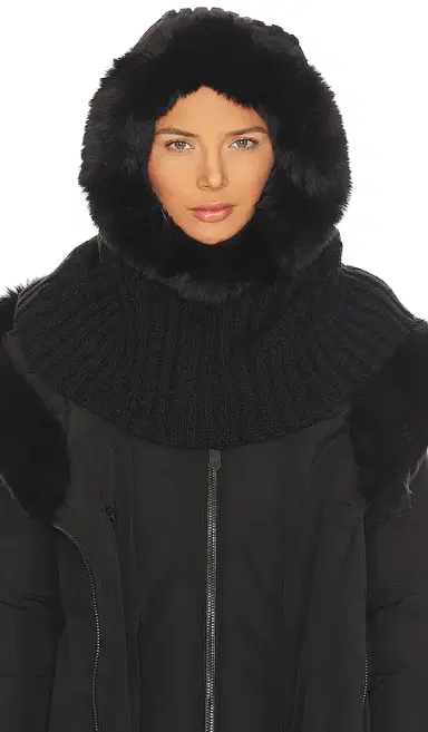 Goldbergh Naomi Hooded Scarf | Thumbnail 1