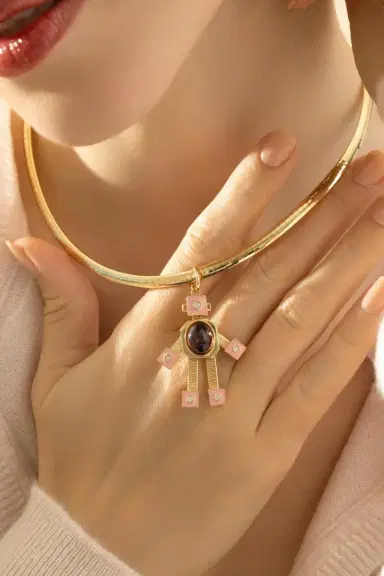 VAN Dome Omega Collar Necklace | Thumbnail 3