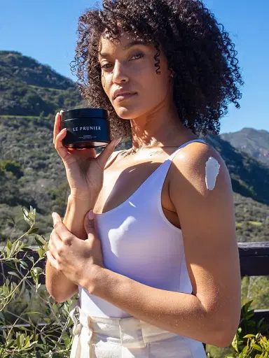 Le Prunier Plumbody Body Creme | Thumbnail 7