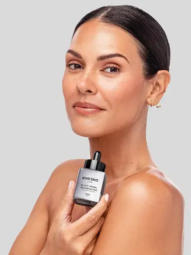 Knesko Women's Black Pearl Resurfacing Serum 1 oz | Thumbnail 3 Knesko Women's Black Pearl Resurfacing Serum 1 oz | Thumbnail 3