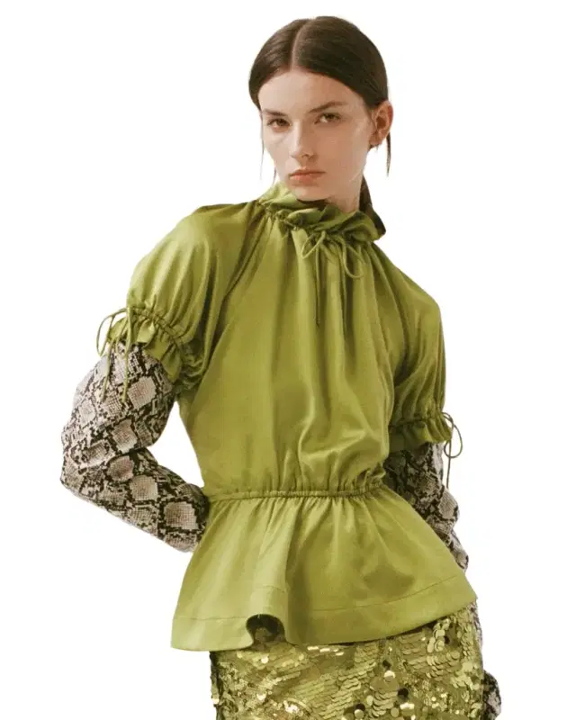 Aknvas The Rosalina blouse in satin