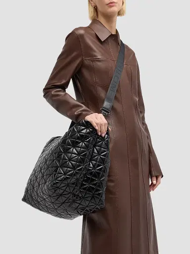 Vee Collective Women's Medium Vee Quilted Tote Bag | Thumbnail 2 Vee Collective Women's Medium Vee Quilted Tote Bag | Thumbnail 2