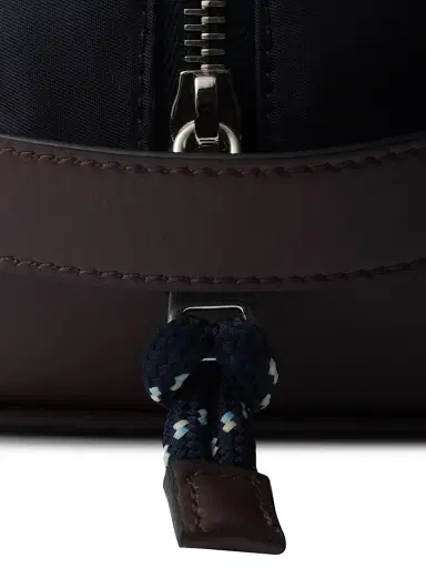 Prada Men's Speedrock Re-Nylon and Leather Pouch | Thumbnail 5 Prada Men's Speedrock Re-Nylon and Leather Pouch | Thumbnail 5