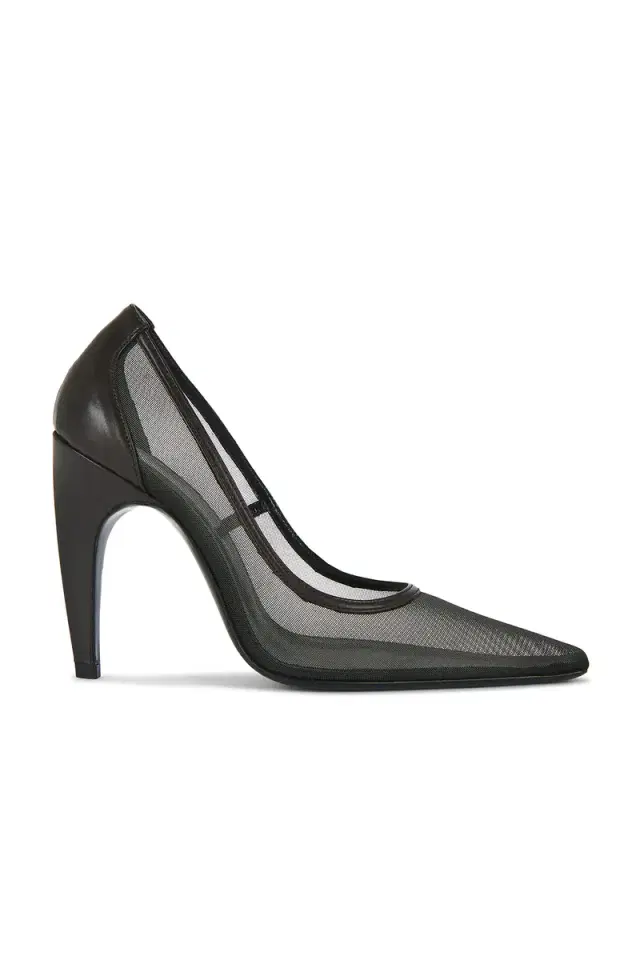 Jude Fame Pump