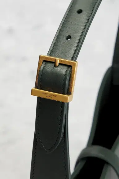 Saint Laurent Saint Laurent Le 5 A 7 Hobo Bag | Thumbnail 8 Saint Laurent Saint Laurent Le 5 A 7 Hobo Bag | Thumbnail 8
