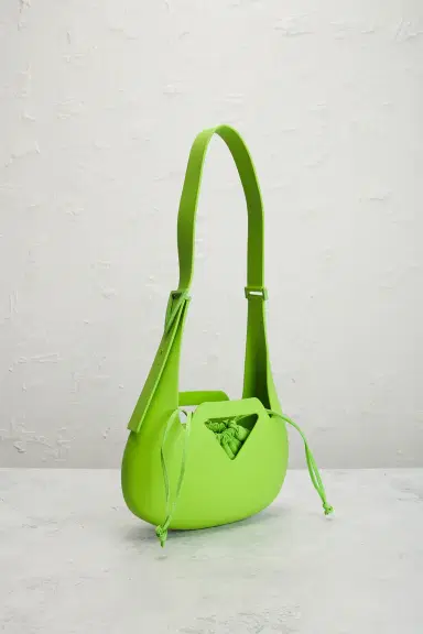 Bottega Veneta Bottega Veneta Small Moulded Shoulder Bag | Thumbnail 4