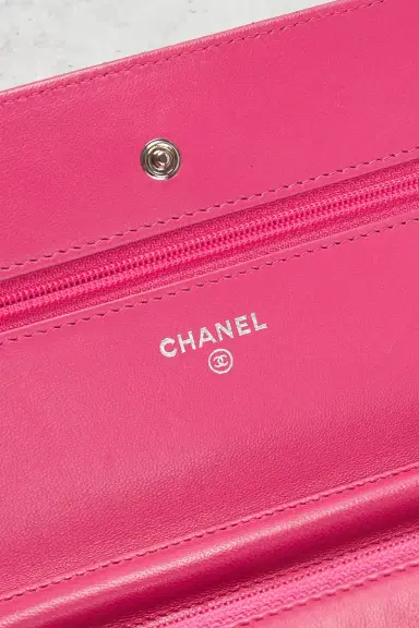 Chanel Chanel Lambskin Wallet On Chain | Thumbnail 6 Chanel Chanel Lambskin Wallet On Chain | Thumbnail 6