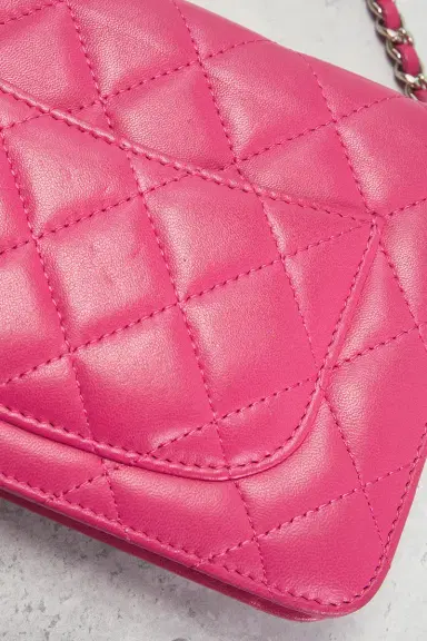 Chanel Chanel Lambskin Wallet On Chain | Thumbnail 9 Chanel Chanel Lambskin Wallet On Chain | Thumbnail 9