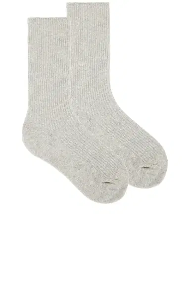 ÉTERNE Classic Rib Socks | Thumbnail 1