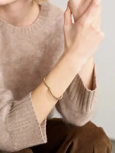 Yvonne Léon 9-karat Gold Bangle | Thumbnail 2 Yvonne Léon 9-karat Gold Bangle | Thumbnail 2
