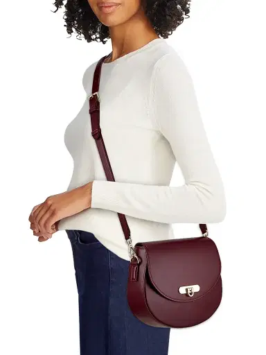 GiGi New York Women's Sophia Leather Saddle Bag | Thumbnail 2 GiGi New York Women's Sophia Leather Saddle Bag | Thumbnail 2