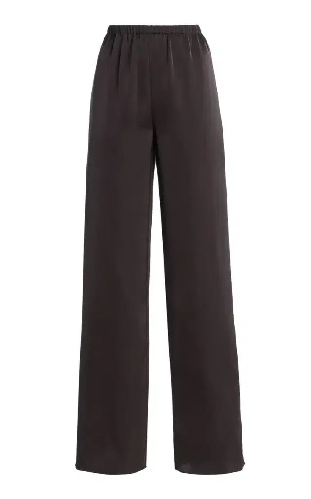 The Effortless Wide-Leg Pants
