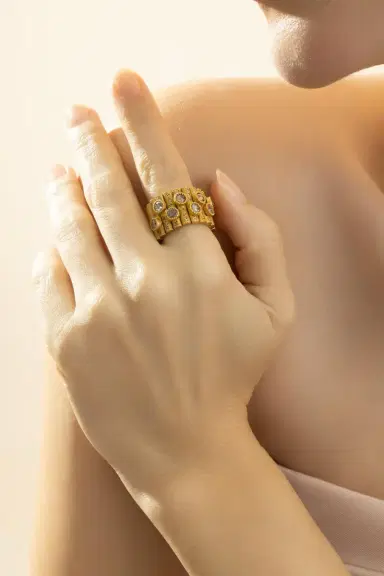 Coomi Diamond Mosaic Flex Band | Thumbnail 2