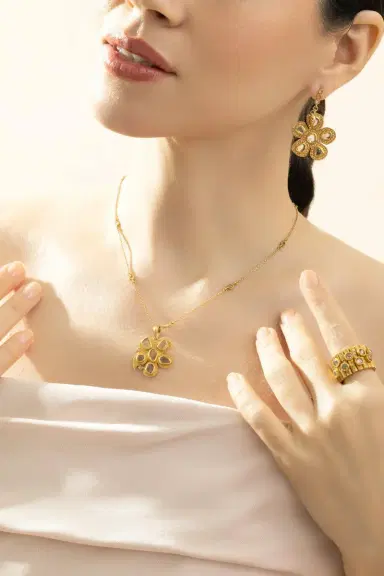 Coomi Diamond Rose Cut Chain Necklace | Thumbnail 3