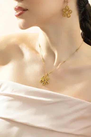 Coomi Diamond Rose Cut Chain Necklace | Thumbnail 4