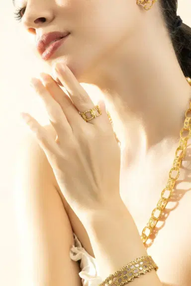 Coomi Diamond Star Link Ring | Thumbnail 3