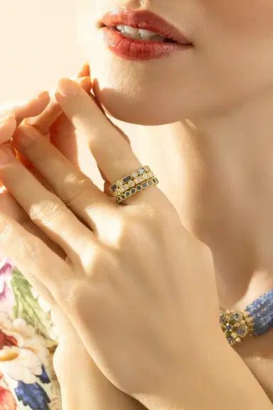 TANYA FARAH White Diamond Modern Etruscan Stack Ring | Thumbnail 3